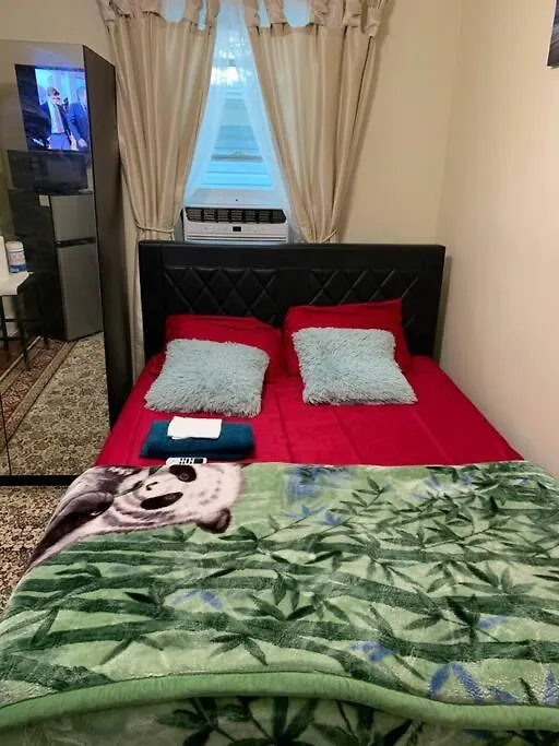 Apartment Cozy & All Private Space Close To Rumc & Siuh New York